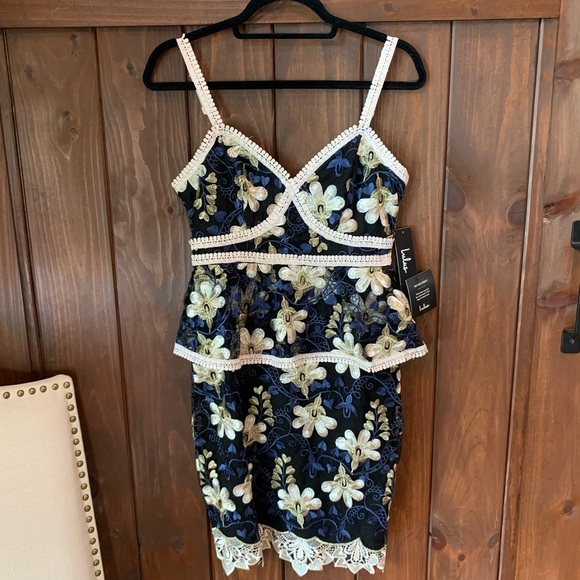 LuLu’s Karina Floral Embroidered Peplum Dress - Picture 2 of 15